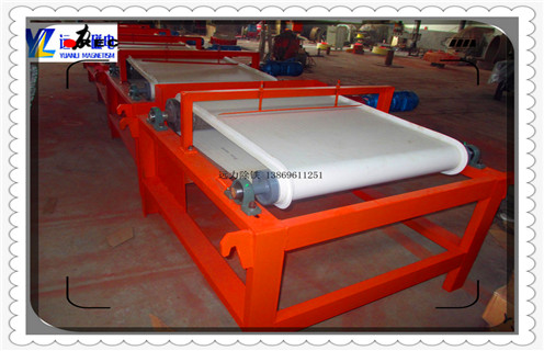 干選磁選機(jī),四川干選磁選機(jī)強(qiáng)磁能賣多少錢_鐵礦選礦四川干選磁選機(jī)強(qiáng)磁能賣多少錢磁場(chǎng)一般為多少_磁塊如何排列 干選磁選機(jī),四川干選磁選機(jī)強(qiáng)磁能賣多少錢_鐵礦選礦四川干選磁選機(jī)強(qiáng)磁能賣多少錢磁場(chǎng)一般為多少_磁塊如何排列