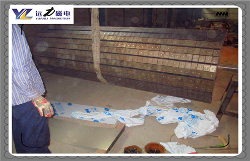 強磁磁選機,強磁磁選機是石英砂除鐵的必備武器_結構原理圖_強磁磁選機是石英砂除鐵的必備武器能選三氧化二鐵嗎? 強磁磁選機,強磁磁選機是石英砂除鐵的必備武器_結構原理圖_強磁磁選機是石英砂除鐵的必備武器能選三氧化二鐵嗎?