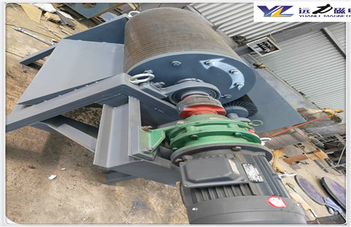 小型磁選機,小型磁選機廠家的優(yōu)質(zhì)服務(wù)是得到客戶認(rèn)可的_礦用小型磁選機廠家的優(yōu)質(zhì)服務(wù)是得到客戶認(rèn)可的_小型強磁滾筒磁選機 小型磁選機,小型磁選機廠家的優(yōu)質(zhì)服務(wù)是得到客戶認(rèn)可的_礦用小型磁選機廠家的優(yōu)質(zhì)服務(wù)是得到客戶認(rèn)可的_小型強磁滾筒磁選機