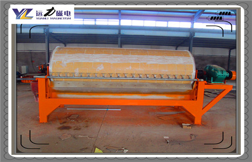 鐵礦石磁選機,鐵礦石磁選機發(fā)展?jié)摿o窮 _單筒鐵礦石磁選機發(fā)展?jié)摿o窮 磁場一般為多少_磁塊如何排列 鐵礦石磁選機,鐵礦石磁選機發(fā)展?jié)摿o窮 _單筒鐵礦石磁選機發(fā)展?jié)摿o窮 磁場一般為多少_磁塊如何排列