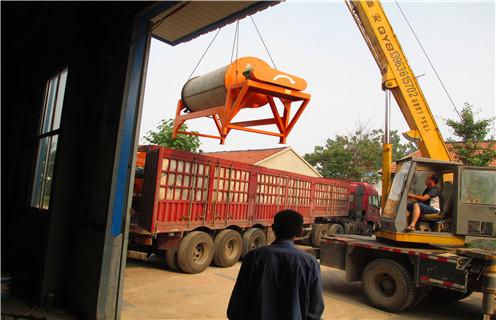 干選磁選機(jī)結(jié)構(gòu)圖 干選磁選機(jī)結(jié)構(gòu)圖